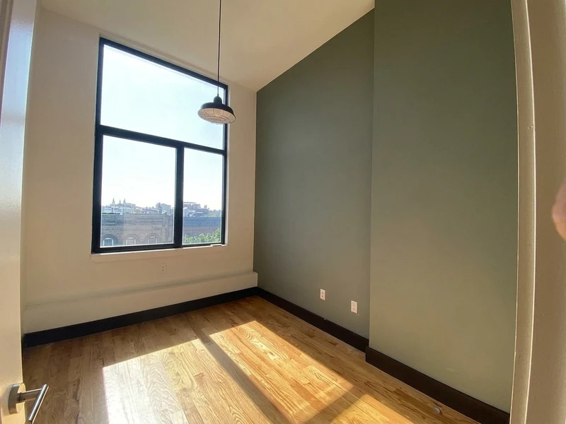 a room in Bushwick photo 2