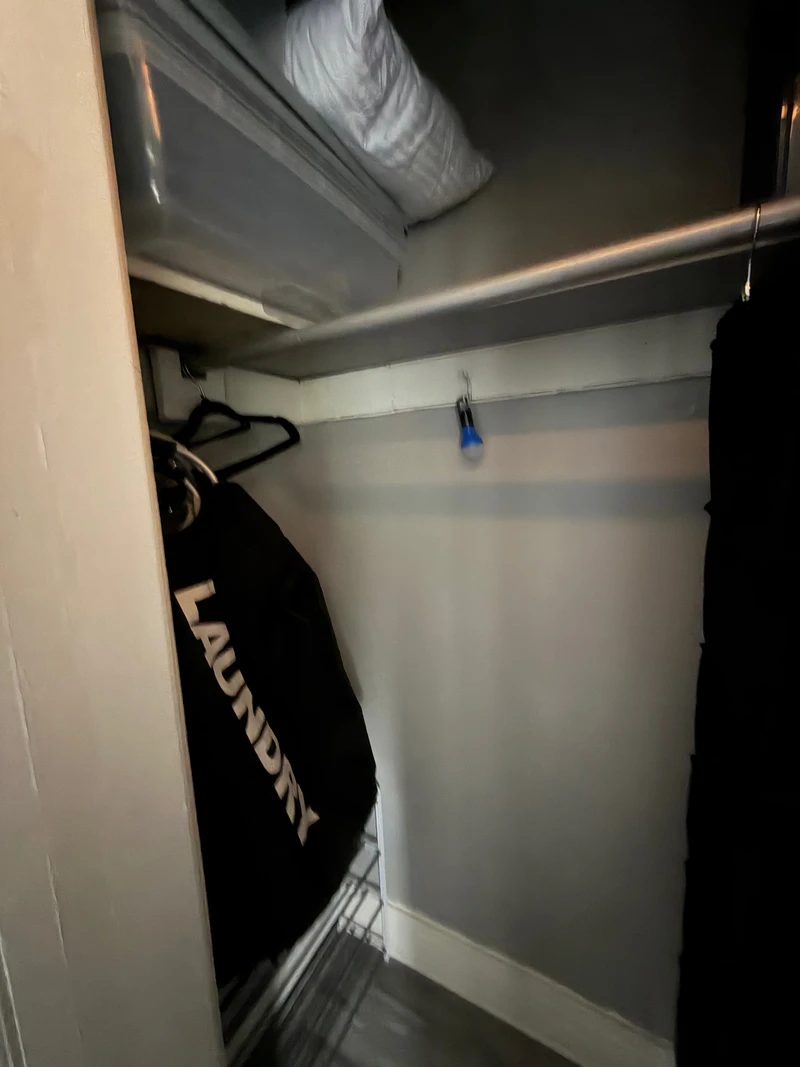 a room in South Side photo 2