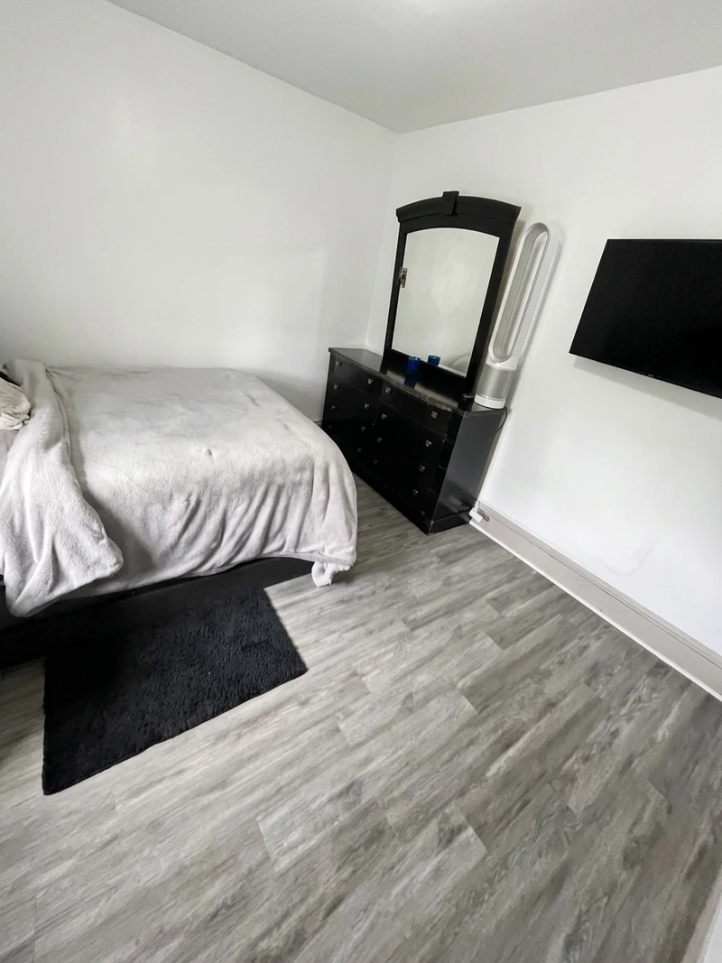 a room in South Side photo 3