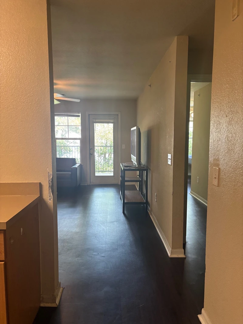 a room in Columbia photo 6