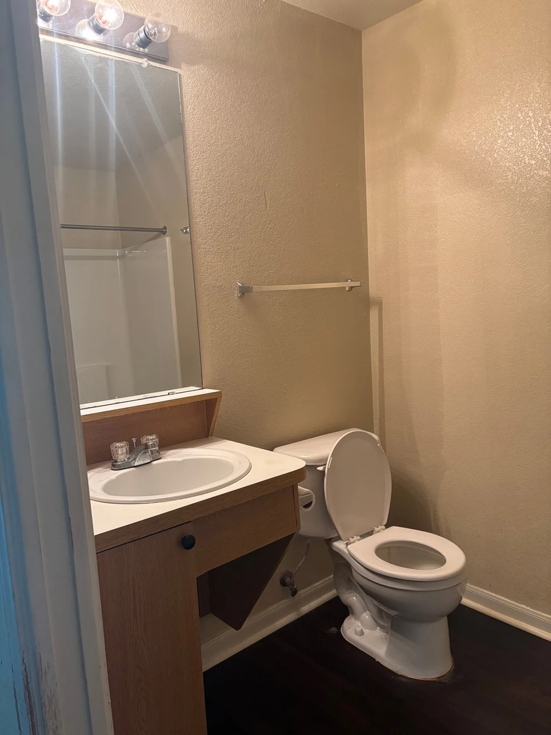 a room in Columbia photo 14