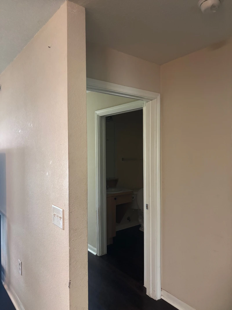 a room in Columbia photo 12
