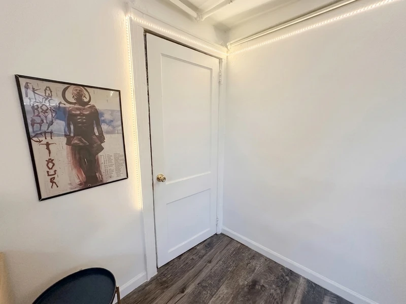 a room in Bensonhurst photo 5