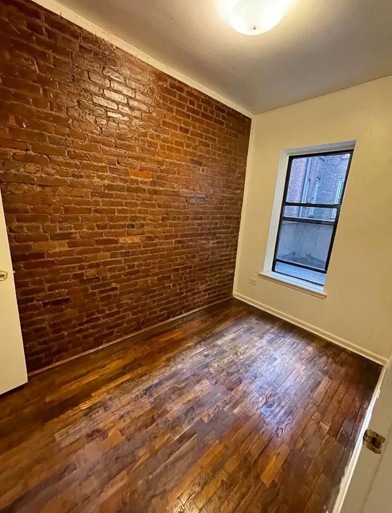 a room in Kips Bay photo 5