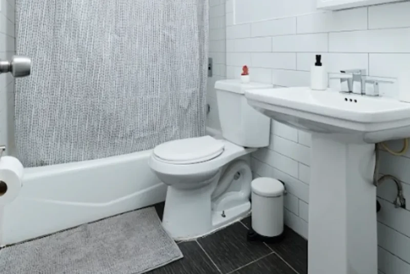 private room in Hamilton Heights photo 5