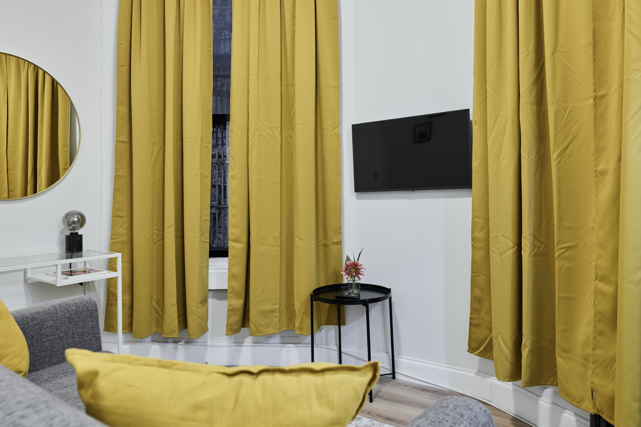 a room in Times Square photo 4