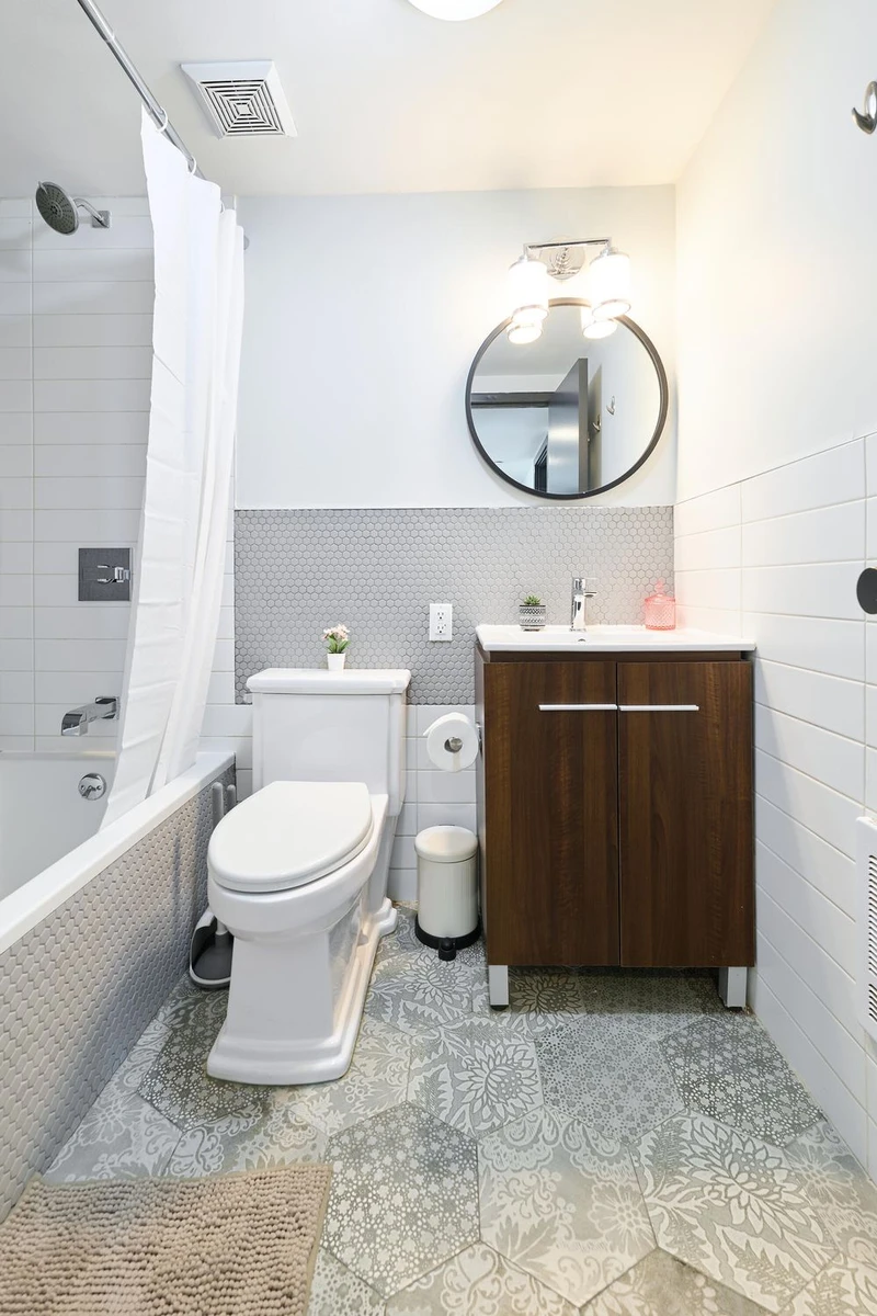 private room in Ridgewood photo 9