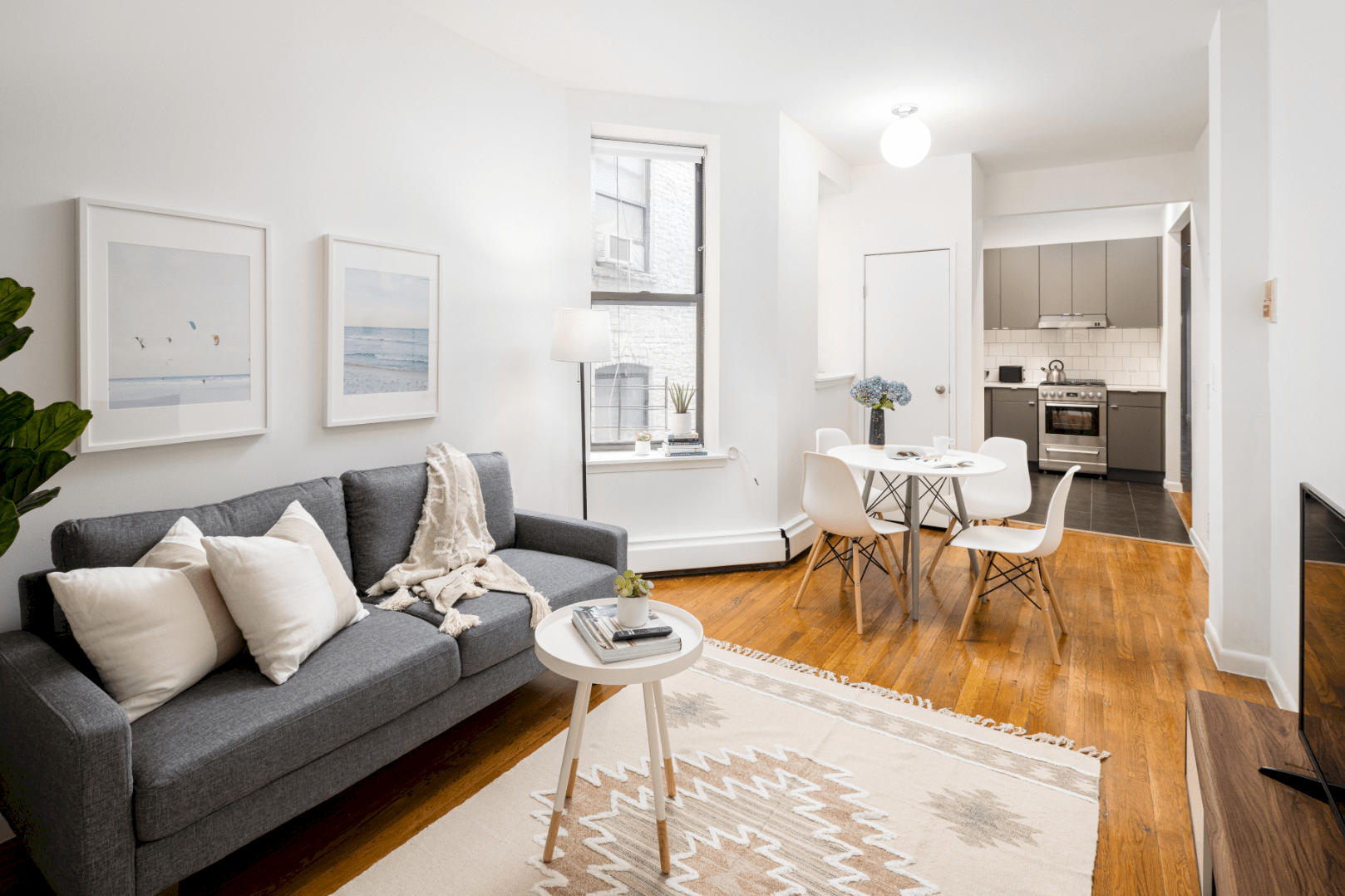 a room in Harlem photo 2