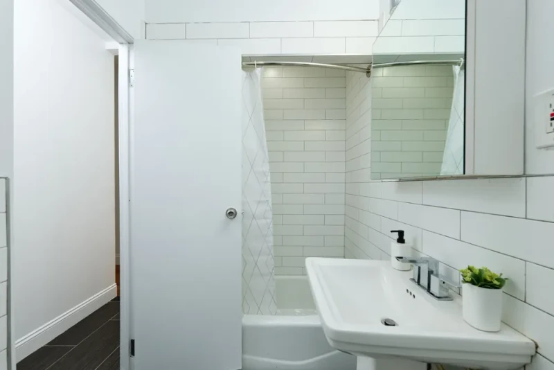 private room in Hamilton Heights photo 3