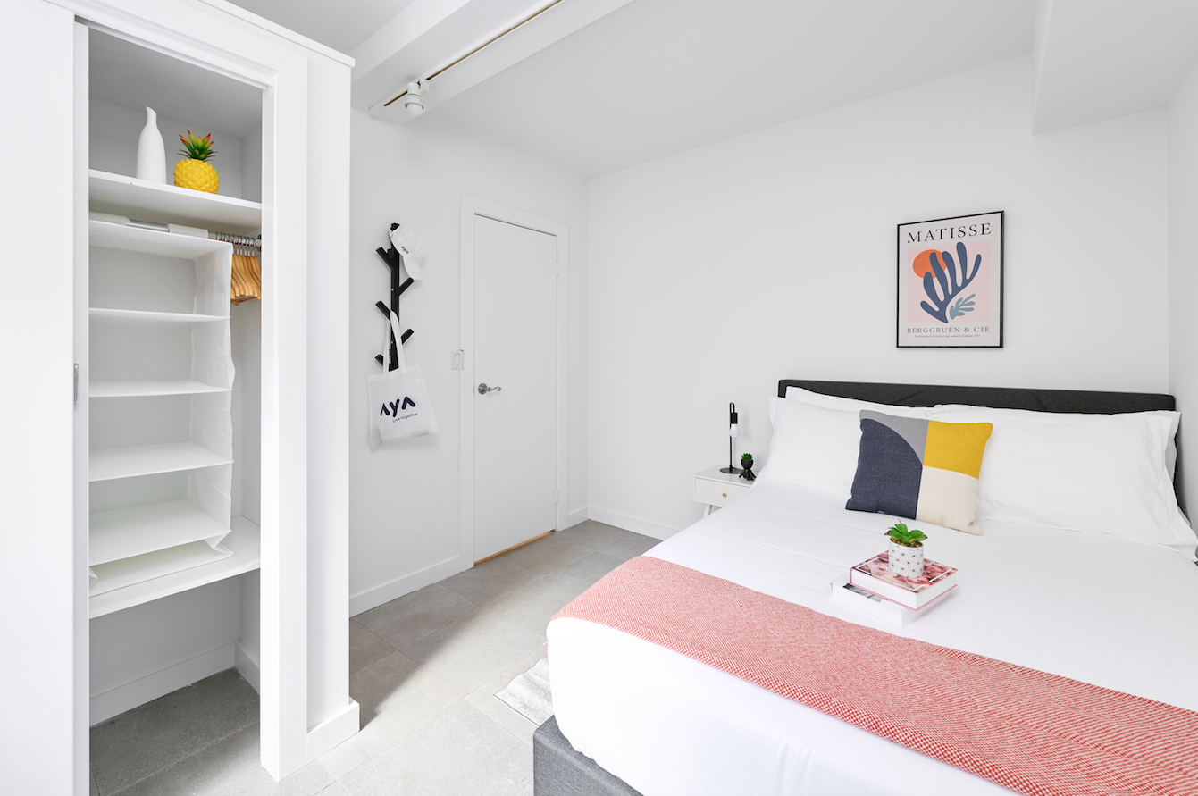 a room in East Village photo 5