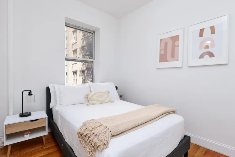 private room in Hamilton Heights photo 3