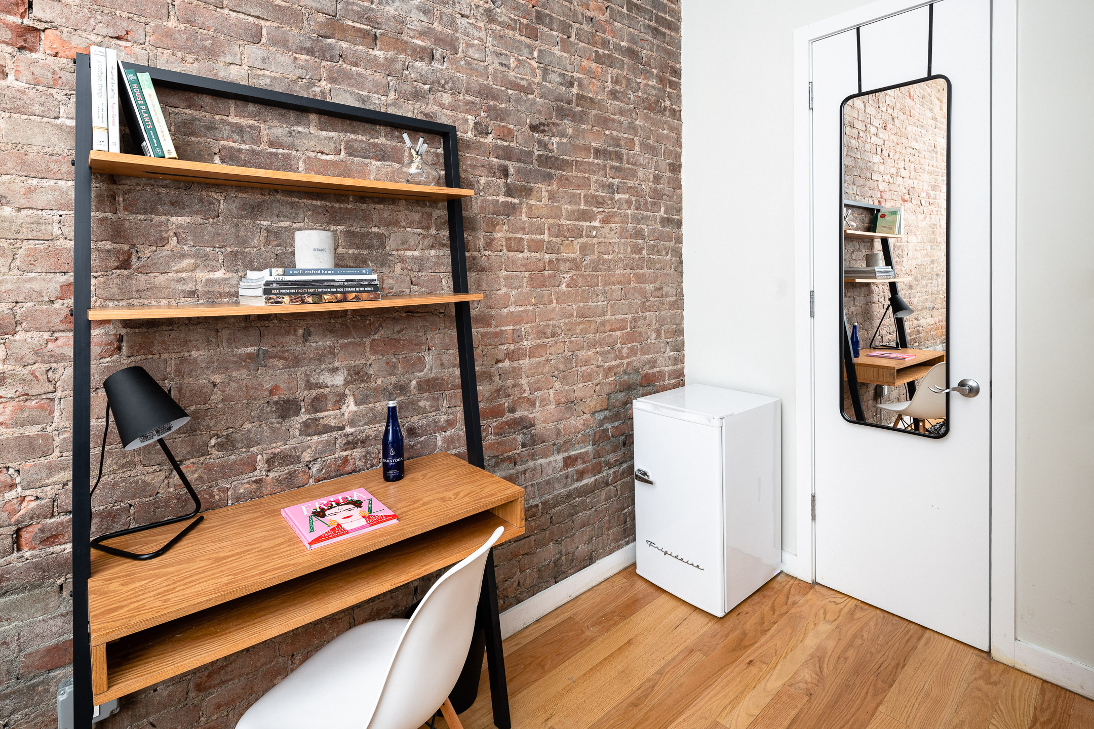 a room in Harlem photo 2
