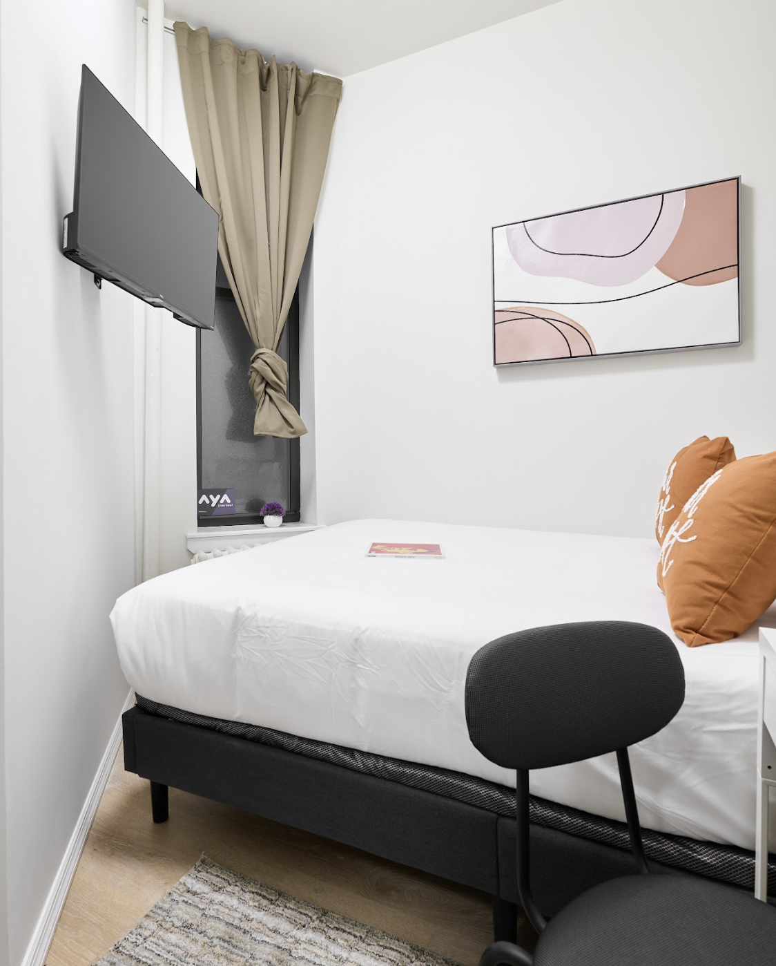a room in Manhattan photo 2