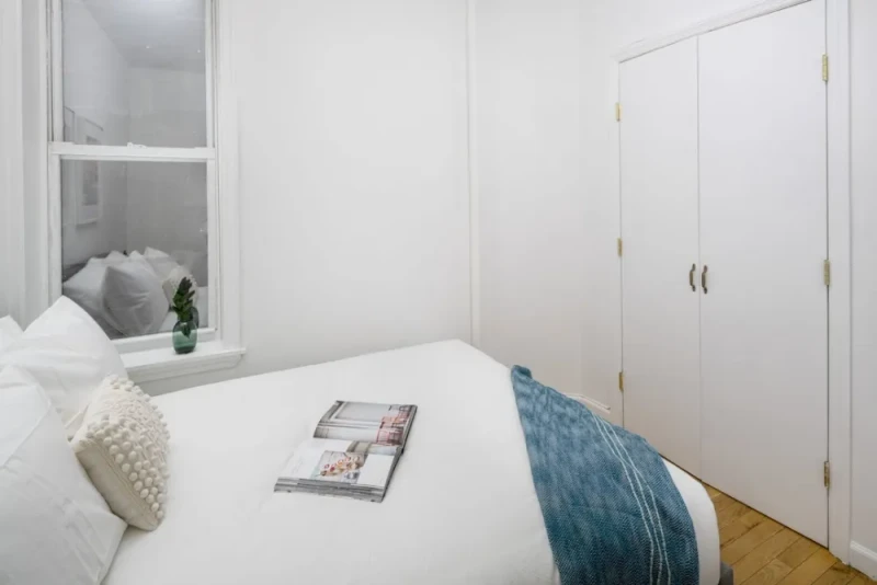 private room in Midtown East photo 2