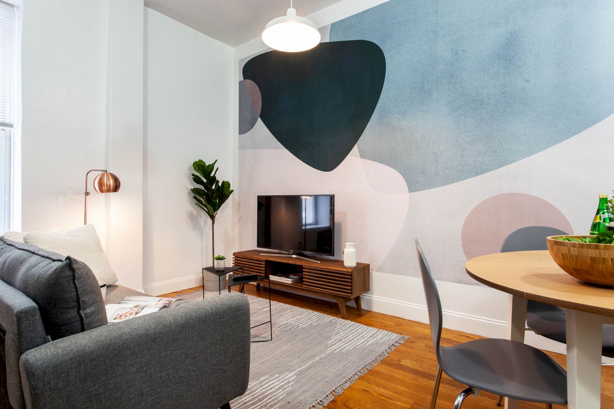 a room in Hamilton Heights photo 6