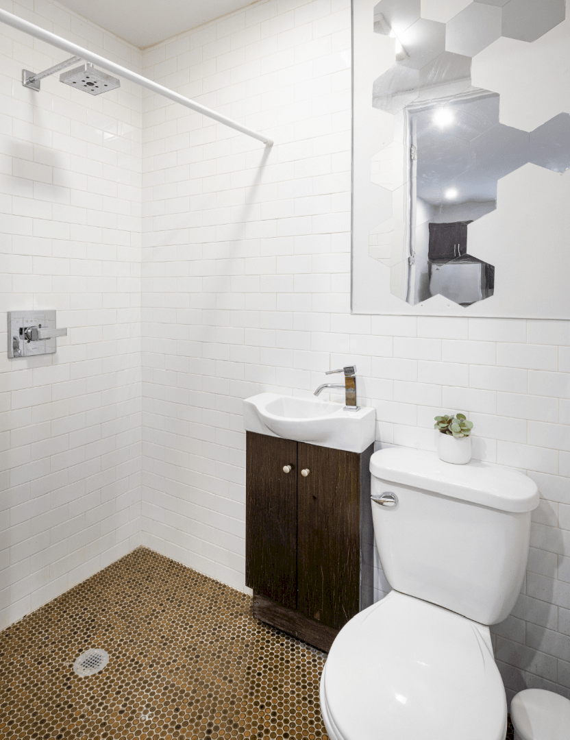 a room in Southside photo 5