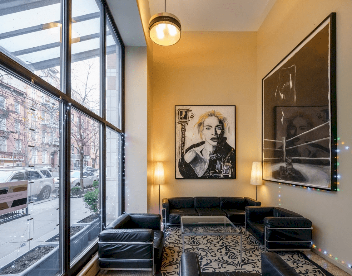 a room in East Village photo 7