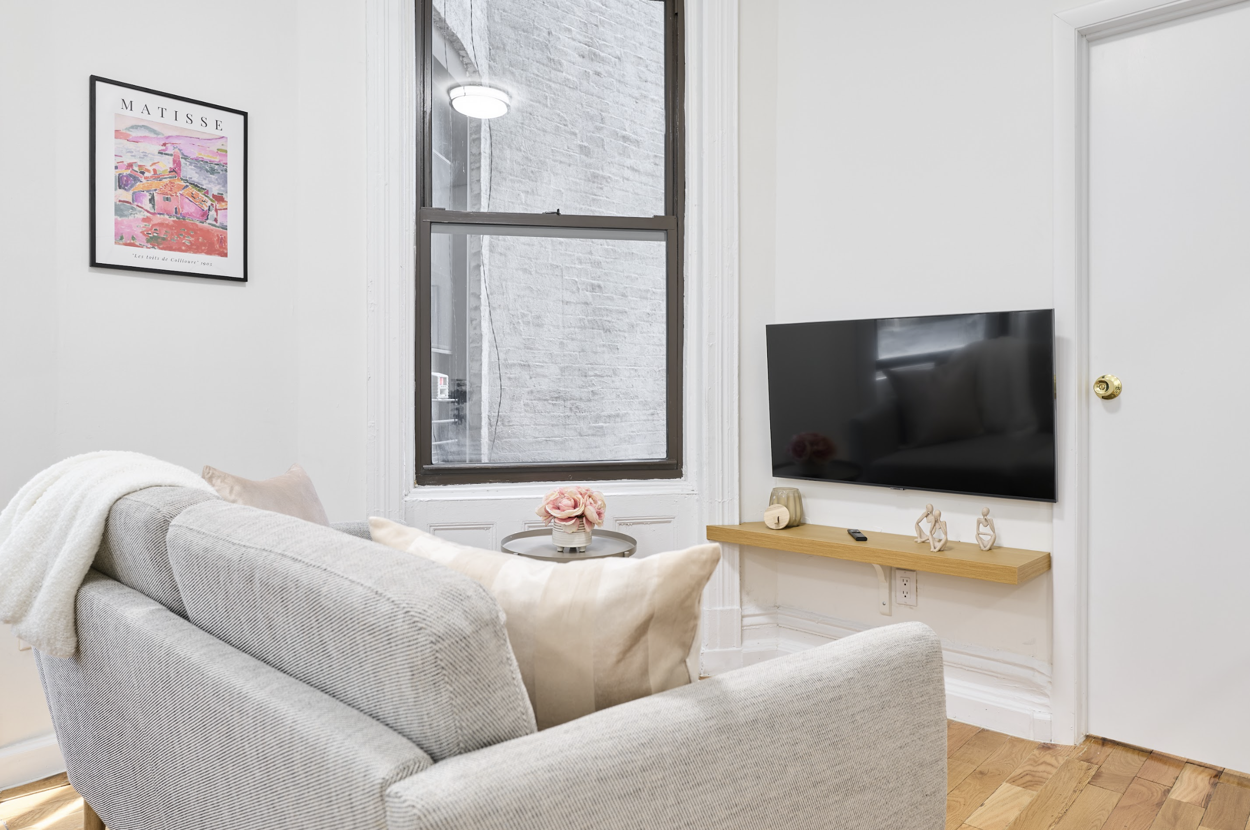 a room in Times Square photo 8