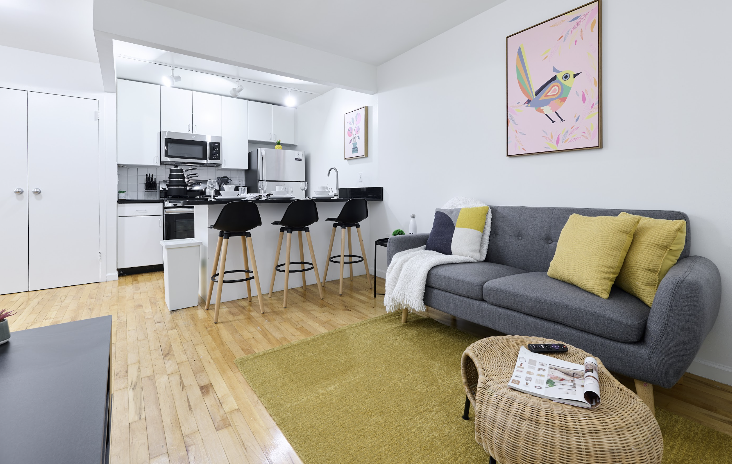 a room in East Village photo 8