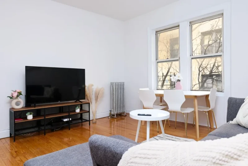 private room in Hamilton Heights photo 4