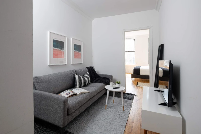 private room in Harlem photo 4