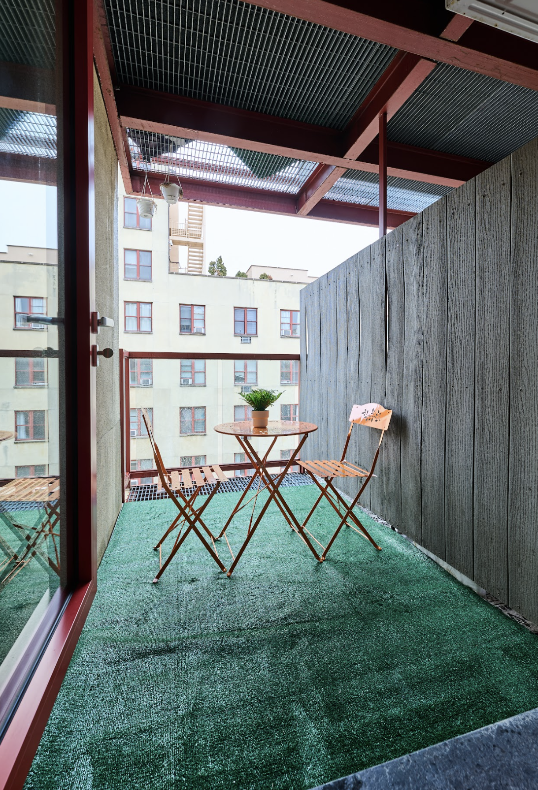 a room in East Village photo 8
