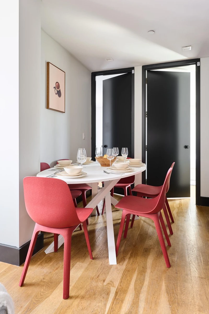 private room in Ridgewood photo 8