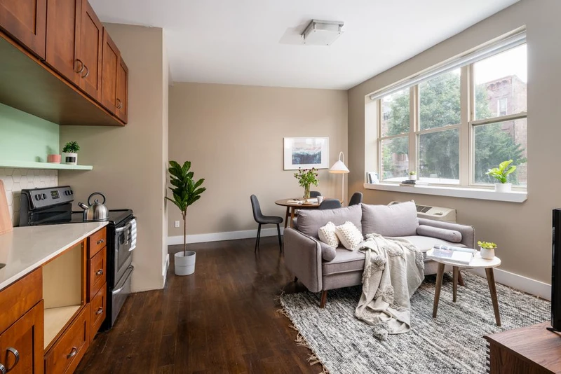 private room in Bedford-Stuyvesant photo 5