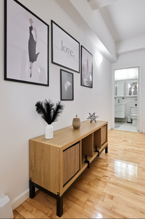 a room in East Village photo 7