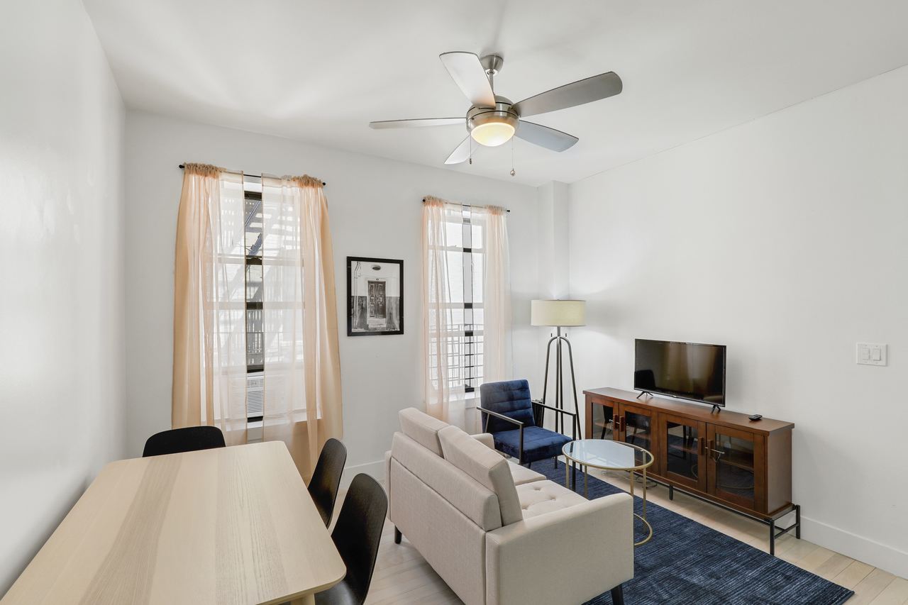 a room in Harlem photo 5