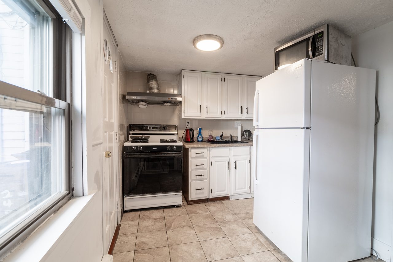 a room in South Boston photo 4