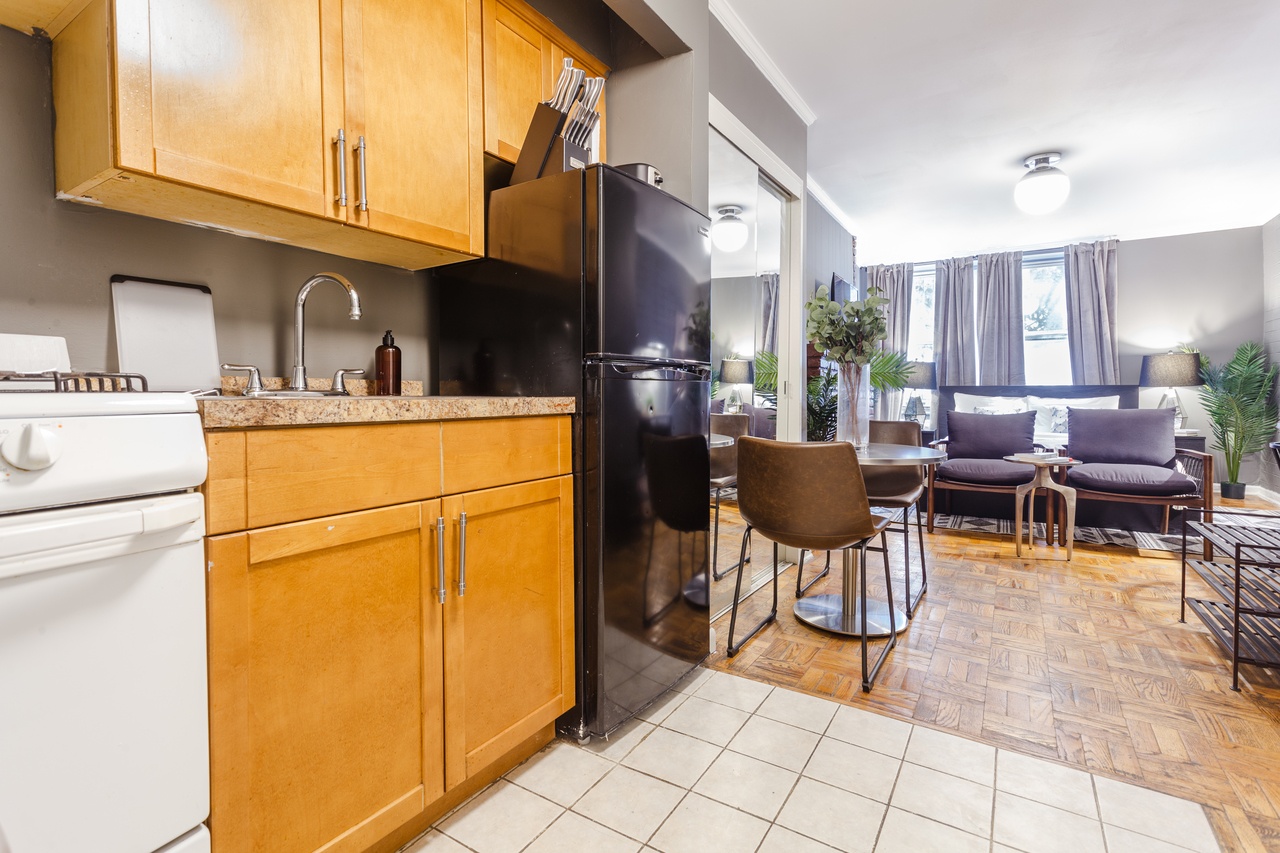 a room in Kips Bay photo 3