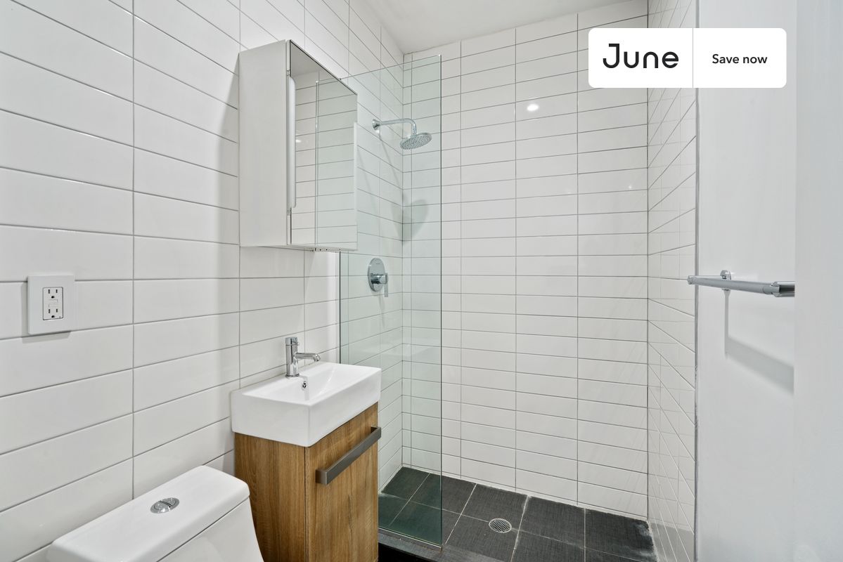 a room in Upper West Side photo 4