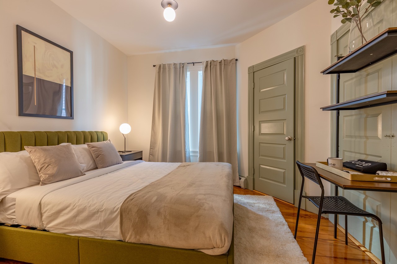 a room in Dorchester photo 2