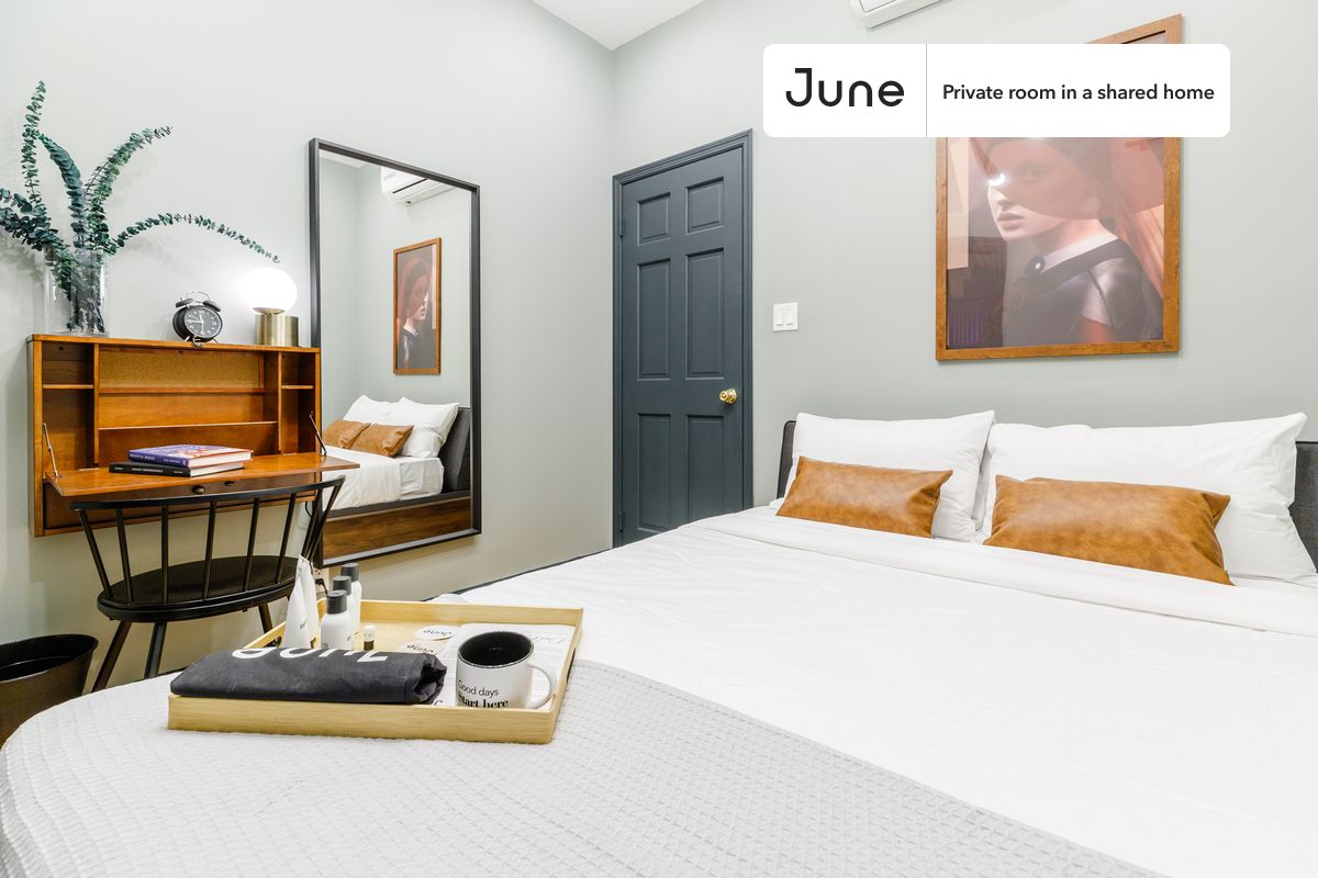 a room in Upper East Side photo 2