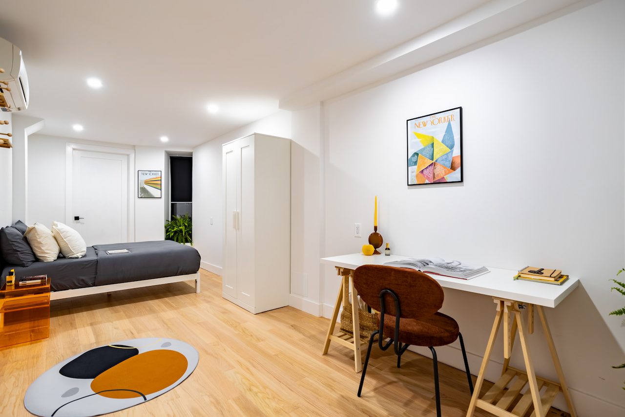 a room in Morningside Heights photo 4