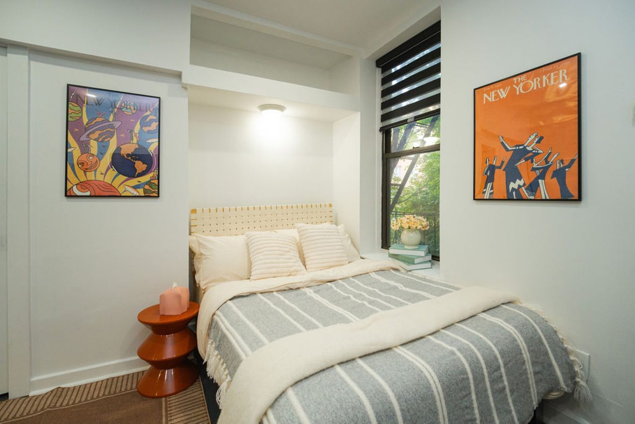 a room in East Village photo 7