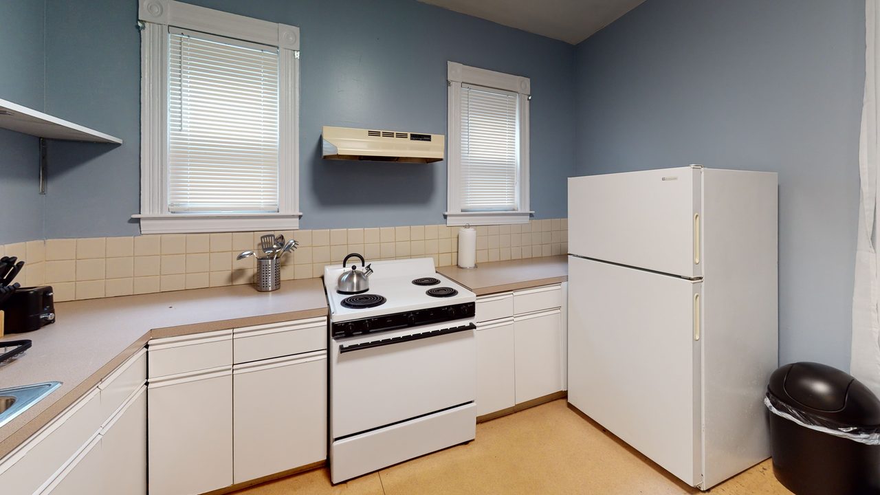 a room in Mission Hill photo 3