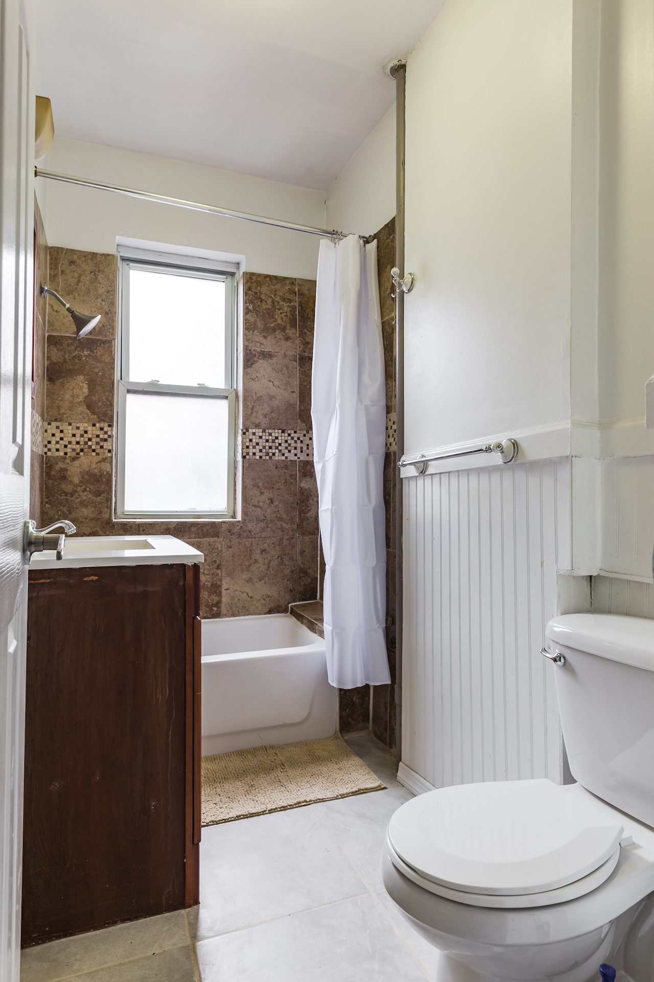a room in Sugar Hill photo 5