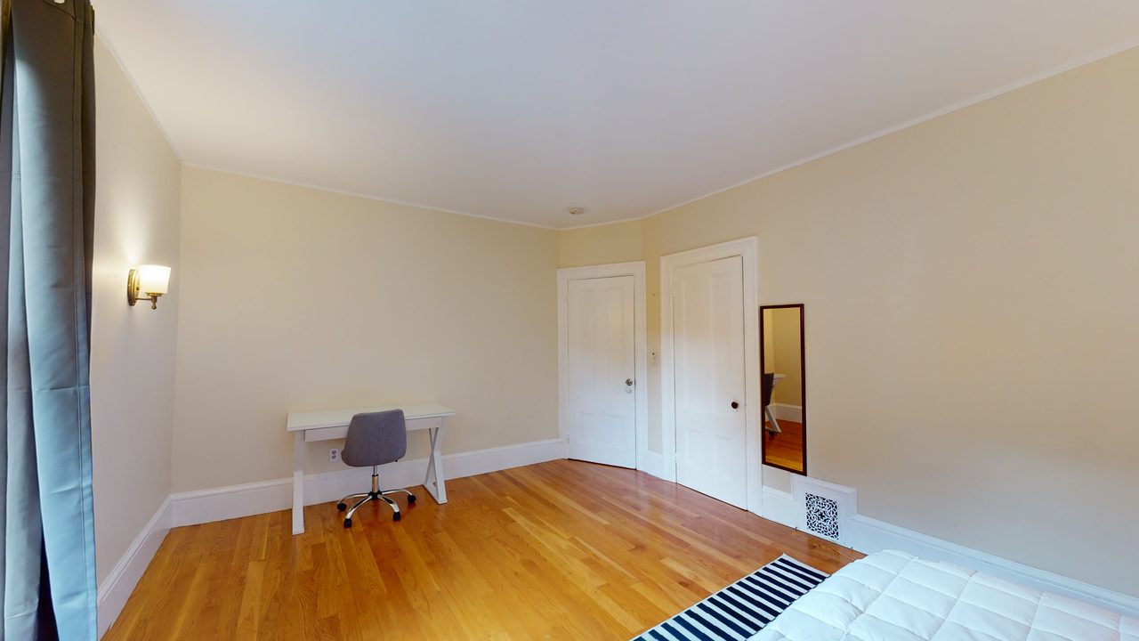 a room in Auburndale photo 4