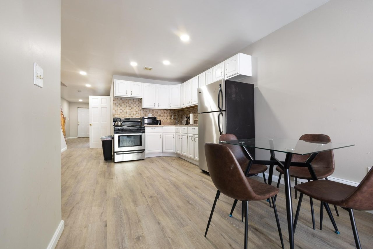 a room in Fort Greene photo 5