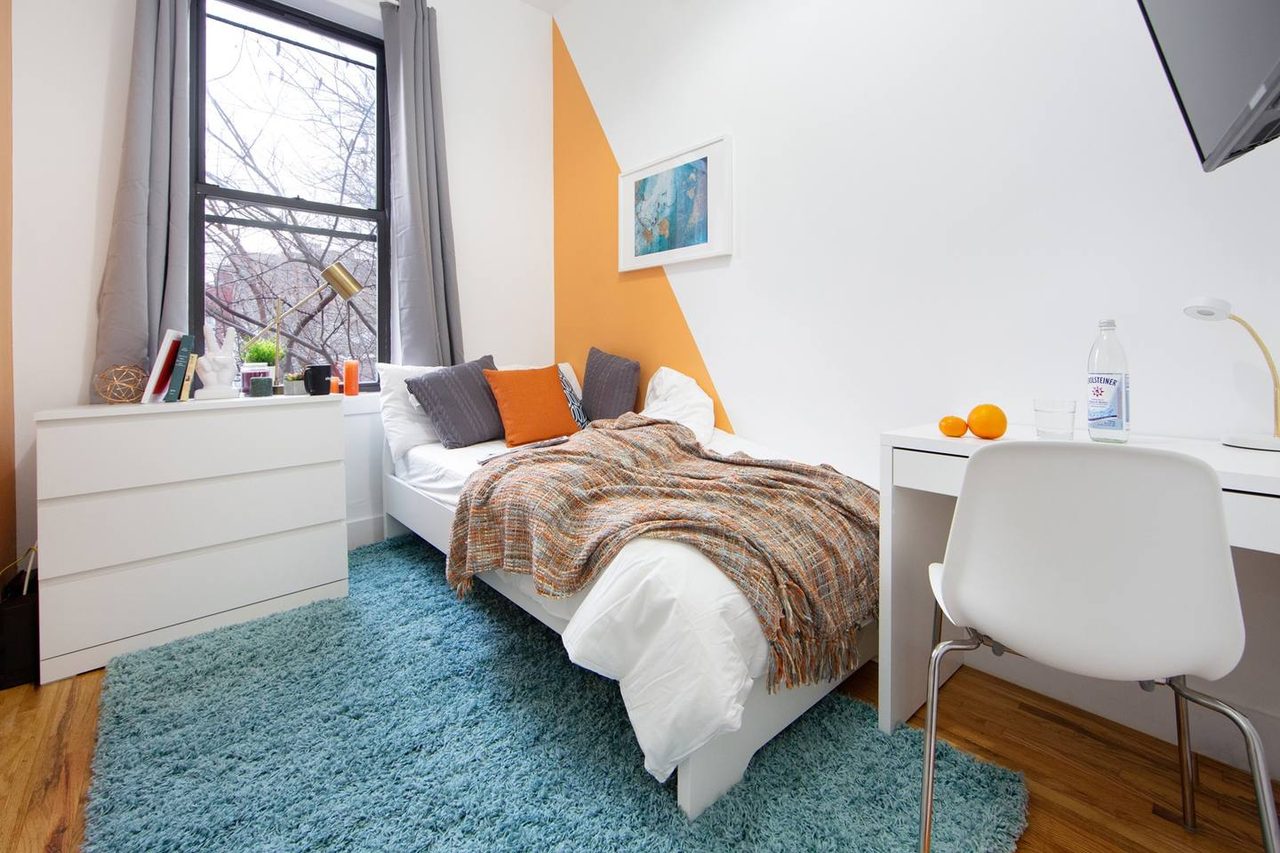 a room in Fort Greene photo 4