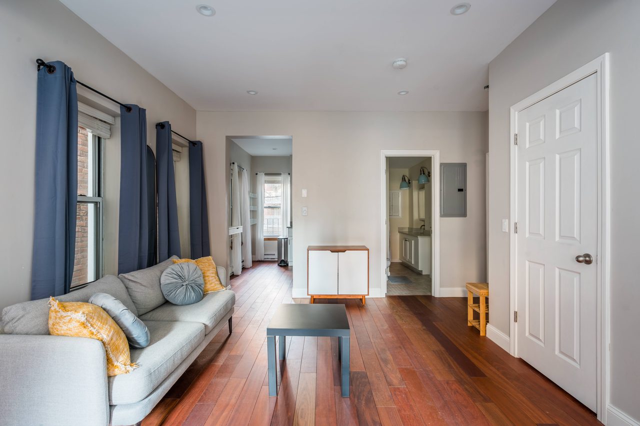 a room in North End photo 3