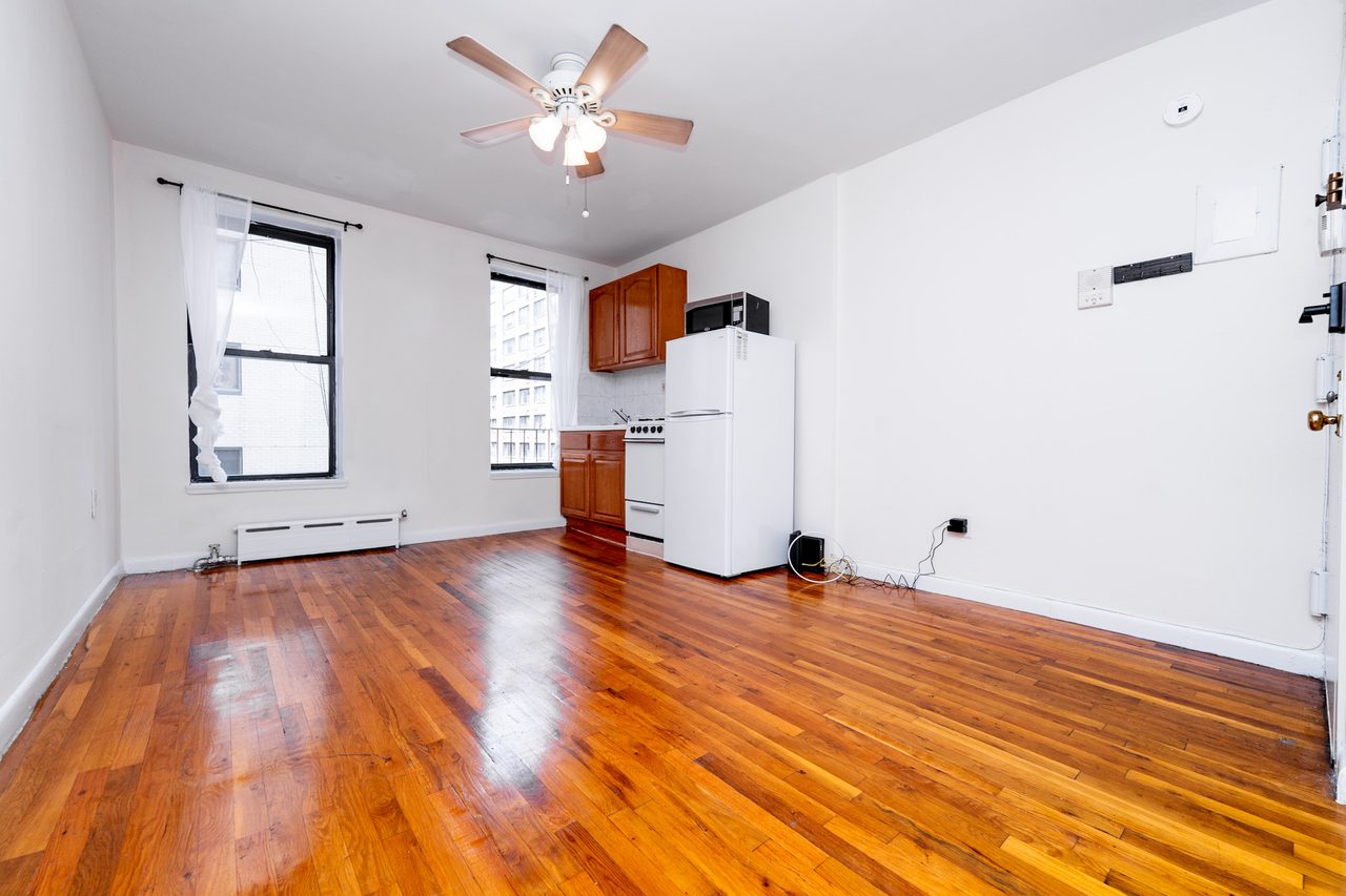 a room in Upper East Side photo 4