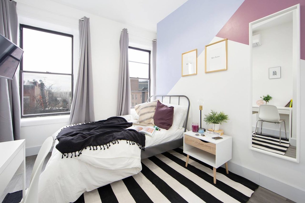 a room in Fort Greene photo 2