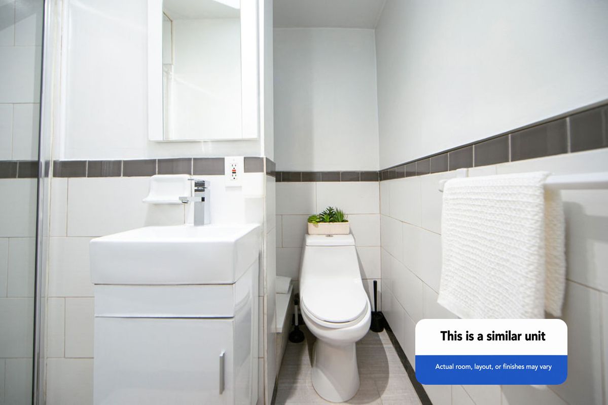a room in East Village photo 5