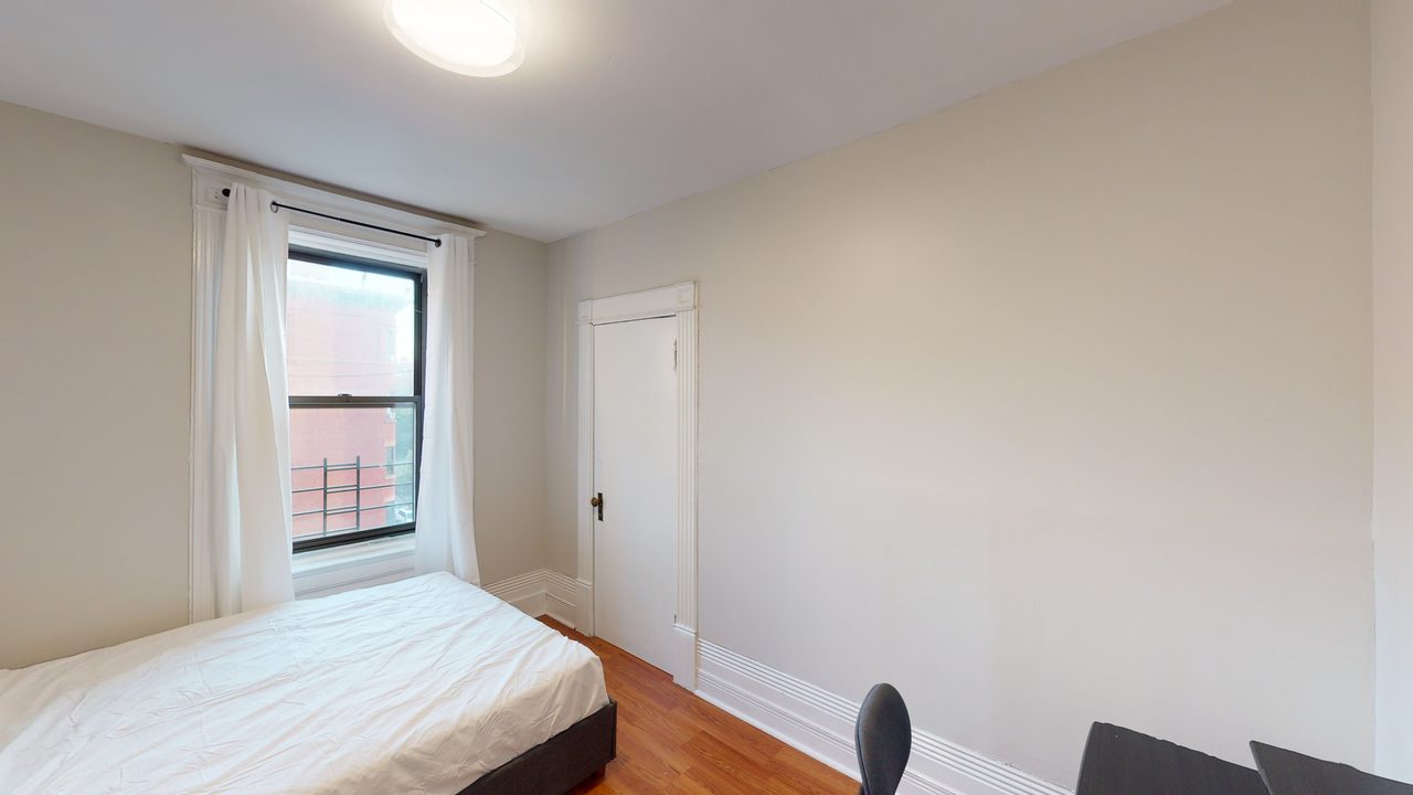 a room in Harlem photo 4