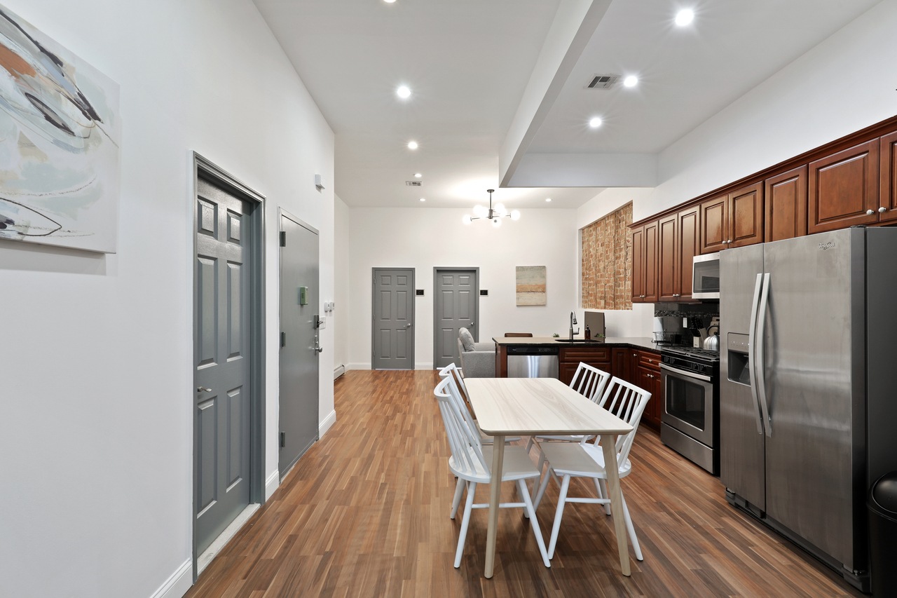 a room in Bushwick photo 5
