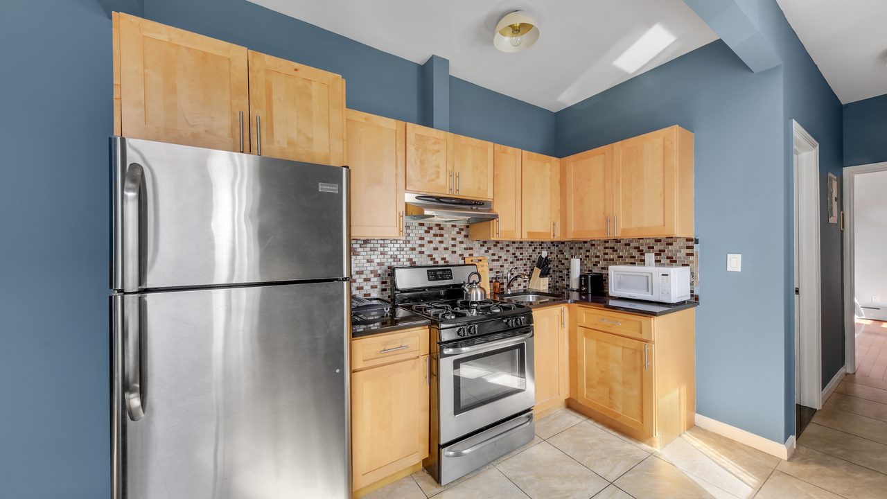 a room in East Harlem photo 4