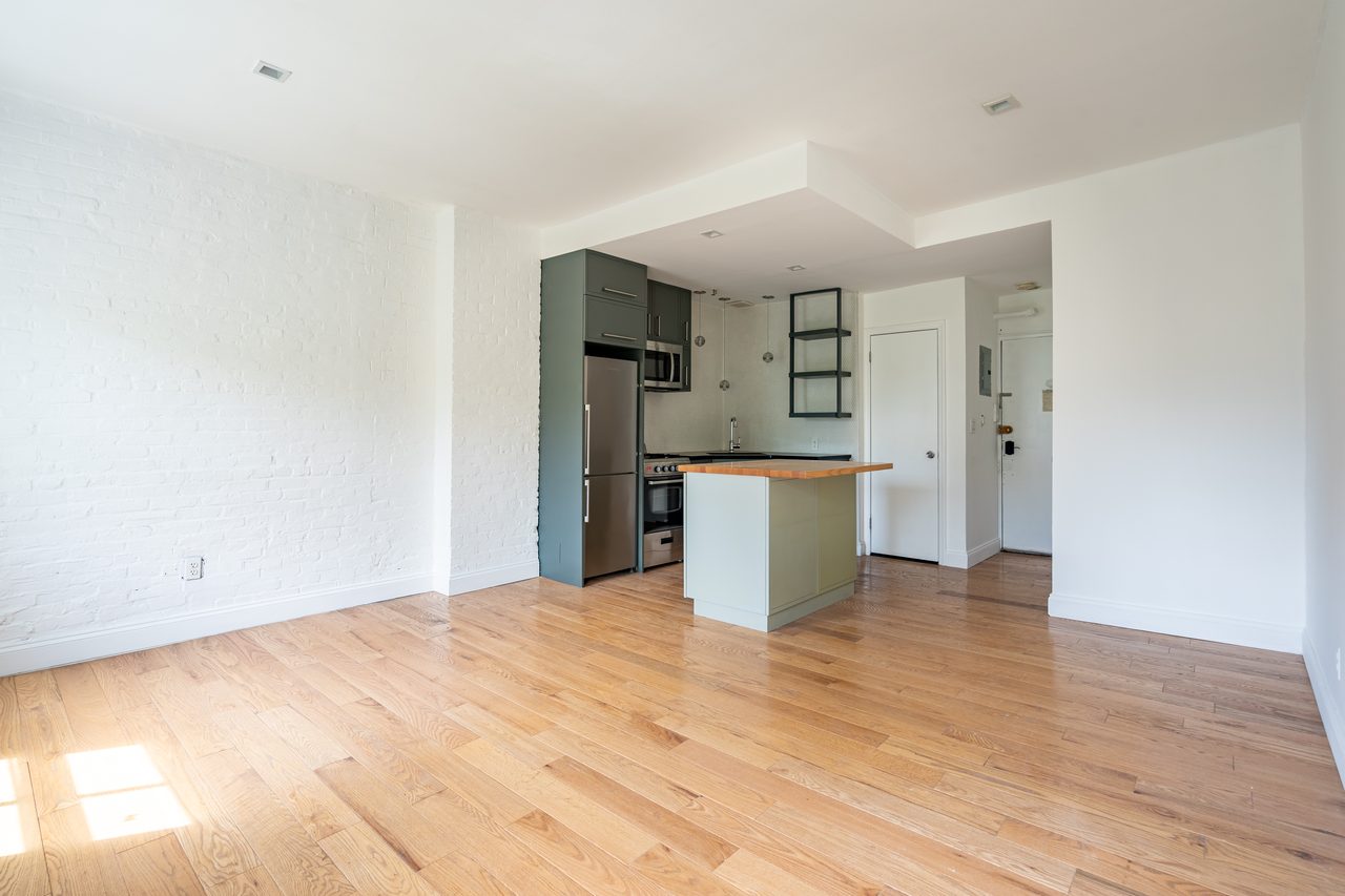 a room in Chelsea photo 5
